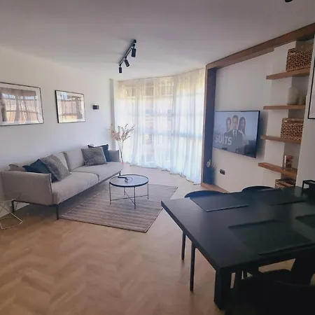 Luxe In Het Centrum Met Gratis Parkeerplek! *