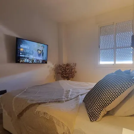 Luxe In Het Centrum Met Gratis Parkeerplek! Apartmán Màlaga